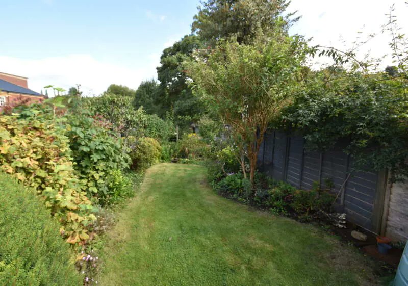 Seddons Estate Agent Devon tweet media