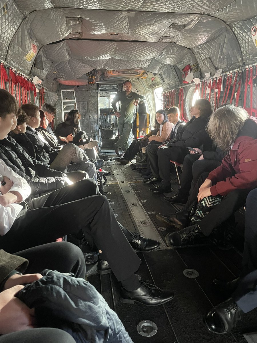 nathan_flynn's tweet photo. A huge thank you to Squadron Leader Chris Wilkes from @RAFBenson for a truly inspirational day for our Public Services students @MKCollege. Students were treated to a full flight briefing, before looking round the aircraft and exploring career options. #FE #Aspirations https://t.co/9ps5aoYeJe
