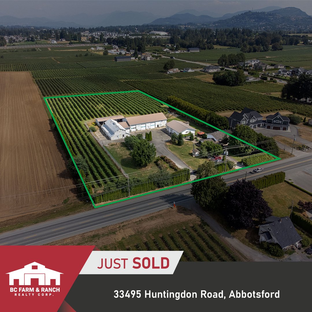 CONGRATULATIONS to our Sellers!

33495 Huntingdon Road, Abbotsford is now SOLD!
Click below to get more information or to find out how we can help you get your property SOLD!

bcfarmandranch.com/properties/334…

#bcfarmandranch #bcfarmandranchrealty #rajingillrealestate #abbotsfordfarmsold