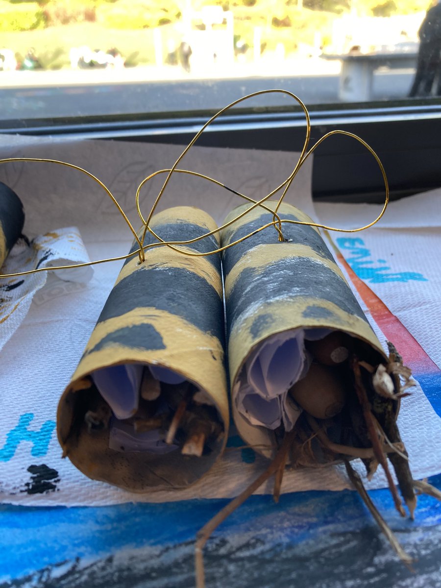 WlpsYear2's tweet image. 2H made Bee Hotels! Collecting all those items made sense today 👍🏼#environmentalexperts #savethebees #recycle #reuse