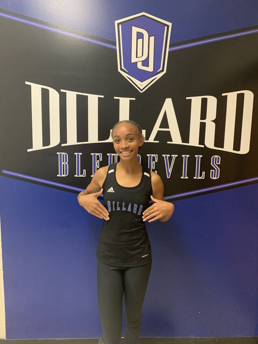 SharkTrackSCHS's tweet photo. @lovejayda2023 took Louisiana by storm this weekend as she toured @McNeeseTF_XC @LionUpTrack @du1869 @ULLafayetteFoun @GSU_TIGERS Jayda is headed for greatness. We’re here for it! https://t.co/aWw1DcJuSl