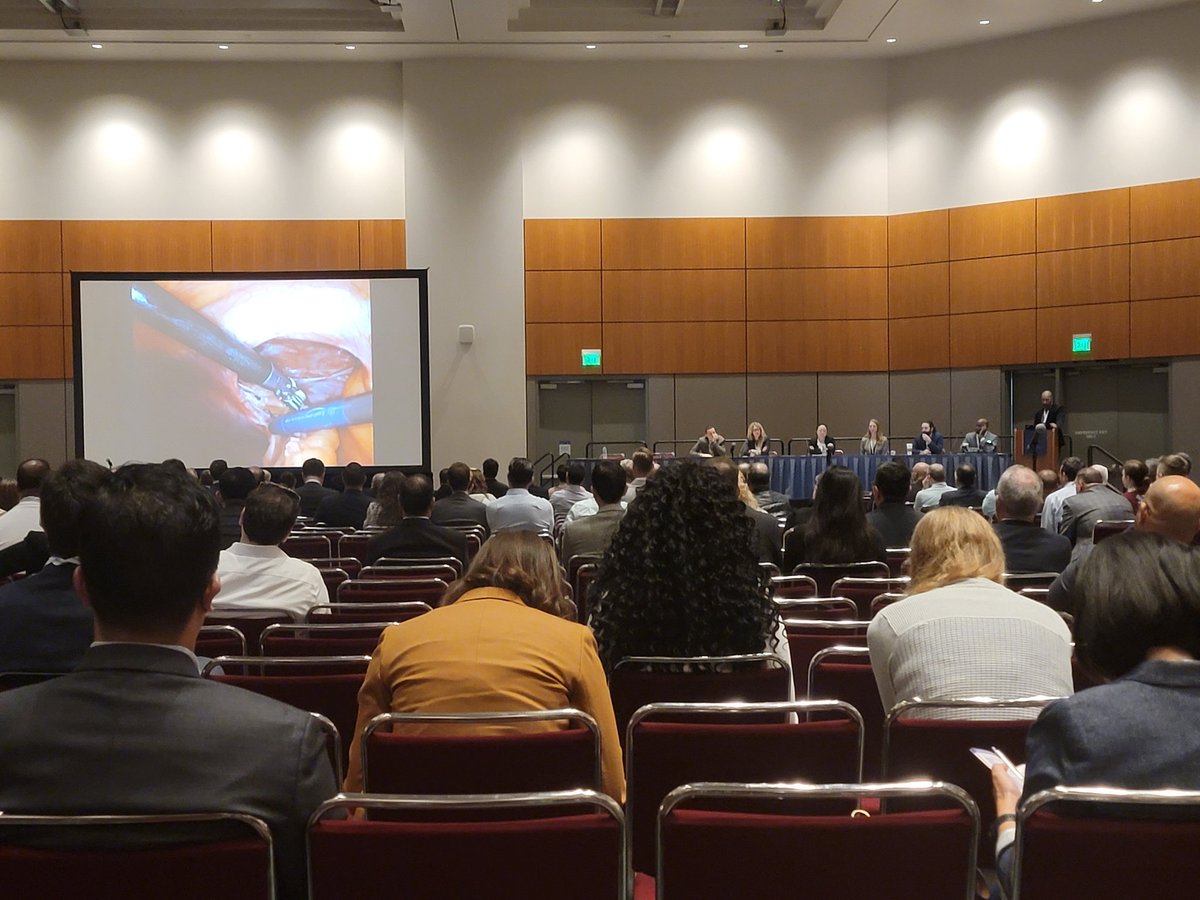 DbsDiff's tweet photo. Fantastic presentation by @Averywalker21 on the challenges of parastomal hernia repair, especially when you are the only surgeon the patient can access, with no referral option. #ACSCC22 https://t.co/TzceUMl6iz