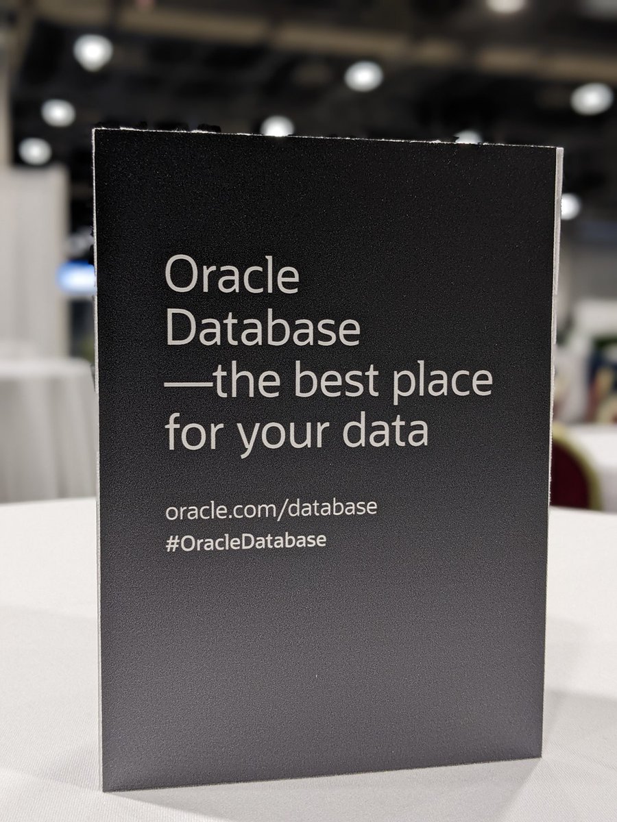 OracleDatabase's tweet photo. We totally agree. But then again, we are a bit biased 😉 #oraclecloudworld #database https://t.co/XNEmaKK8cQ
