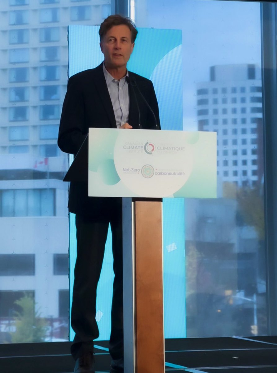 AndreamKent's tweet photo. Live from #2030NetZero @MarkJaccard does a Climate Letterman “Top 10” on how/why govt policy fails … highlights 🥁
- Longer consultations = better
- Wait until next election
- Lower the cost w. more flex (ie. loophole)
- Focus on energy efficiency now & fuel-switching later https://t.co/qQIO2miJ1U