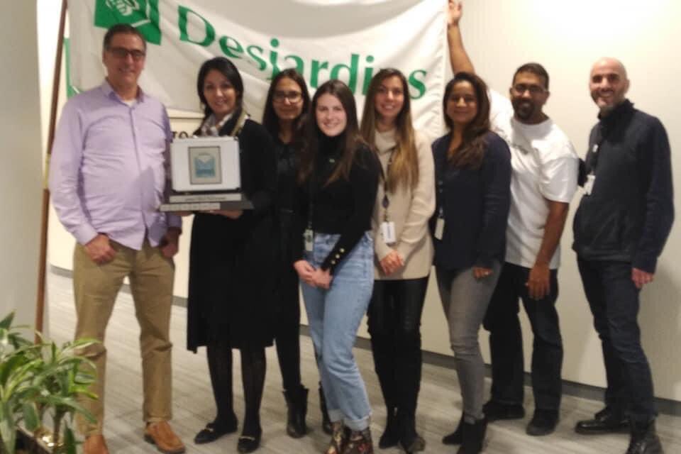 TOCorporateRun's tweet photo. We’re ready for another Mega Team trophy presentation to cap the 2022 edition,we had to make a new trophy causing some delays. Stay tuned @GoodTimesRun #tuesdayvibe #FundRaisingEvent #teambuildingtuesday https://t.co/WCPukSf9iA