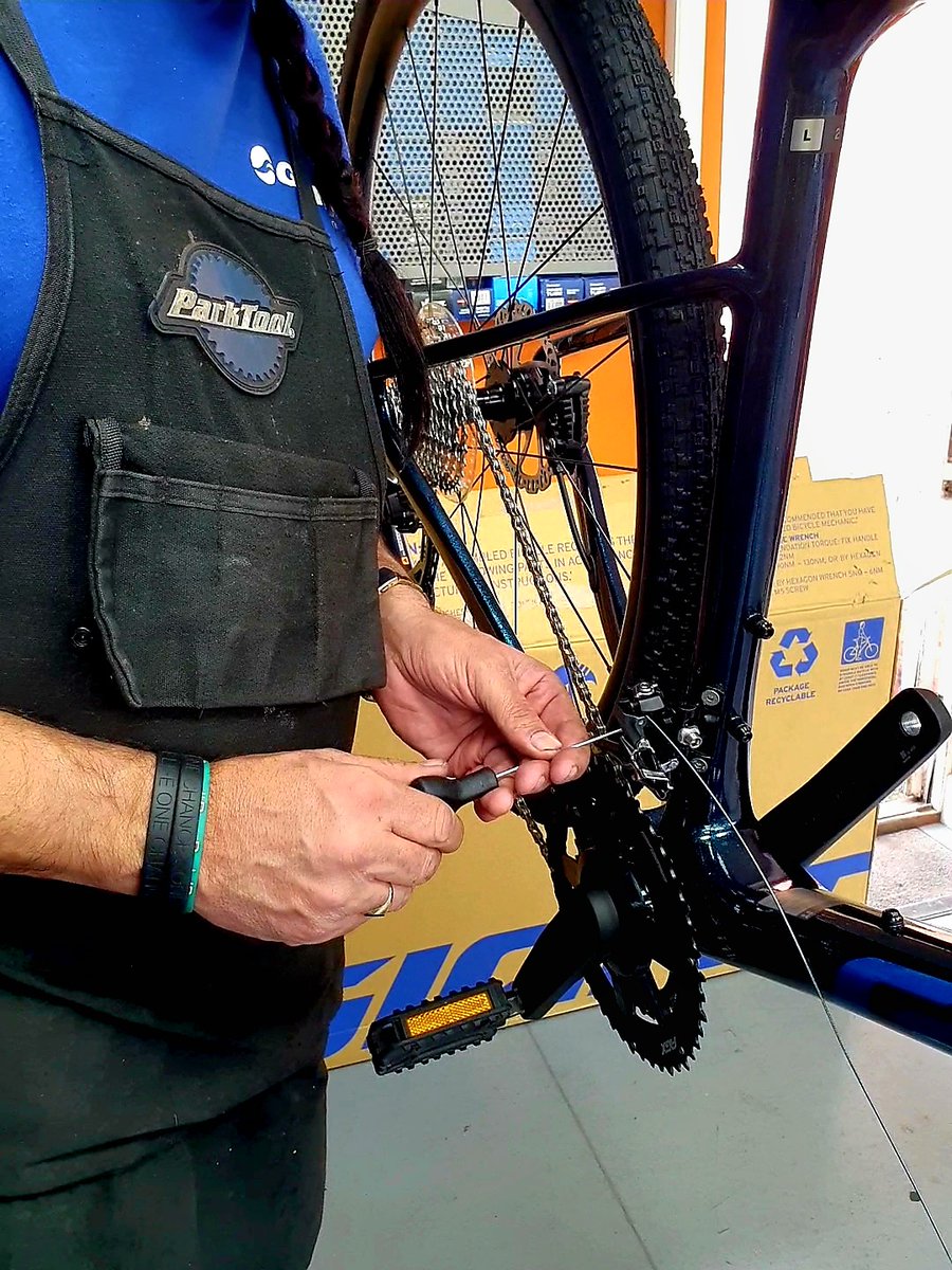 Giant York tweet media