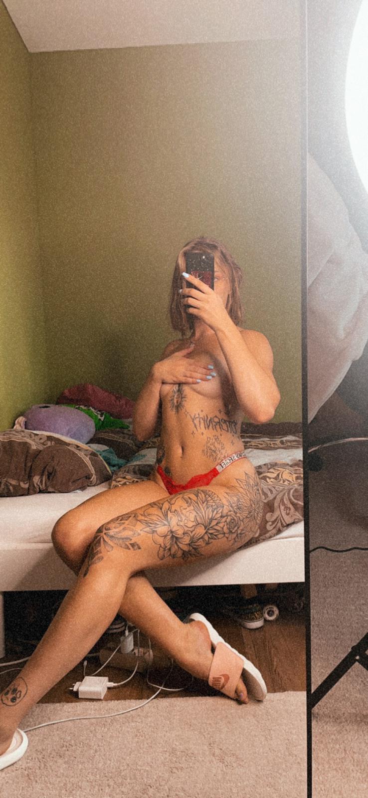 Adriana Eilers on X: @sunflowercharts @BTS_twt 3 MONTHS FREE !!  t.coLo08xblNmo 🥵Some of the hottest BG content on OnlyFans 🥵Top  1% of creators 🥵love taking requests 🥵Daily posts and 247 private chats