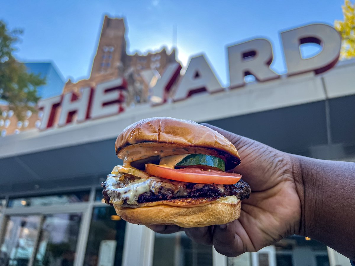 DowntownNewark's tweet photo. DELISH! A huge shoutout to @TheYardNewark for being one of our food vendors for our upcoming NDD Fall Festival this next Saturday. 11 more days to go! ๐คค๐๐๐
๐๏ธ October 29th
โฐ 12:00 pm - 4:00 pm
๐ Military Park
#tasty #tuesday #tastytuesday #NDDFallFest2022 #fallfest2022 https://t.co/vwpSNUp8R6