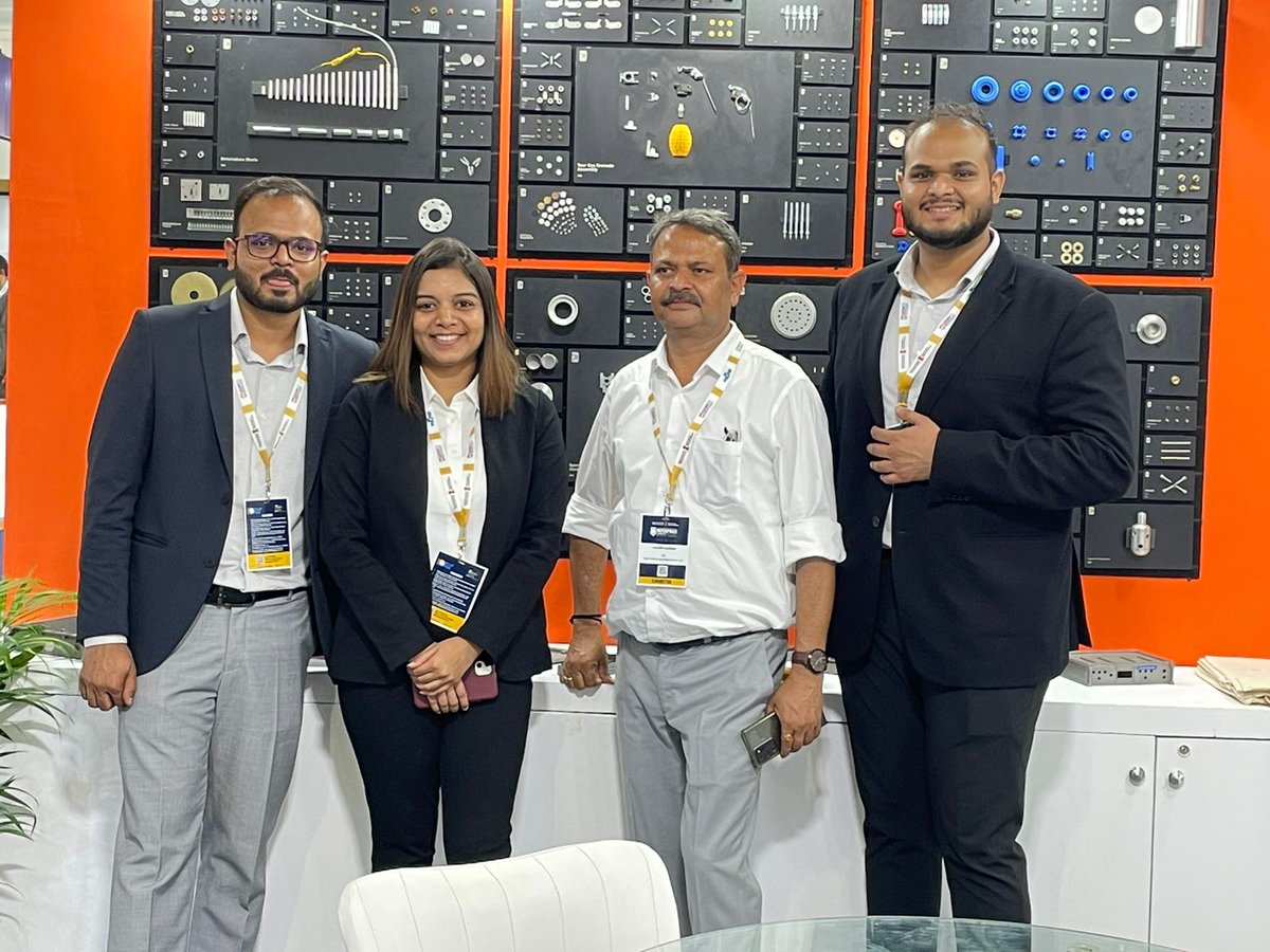 laleshs's tweet photo. Day 1,

 It is a great experience to be the part of Defexpo22, one of the most prestigious Defence events. Explored many avenues. Got in touch with many stalwarts of the industry, looking forward for many more avenues to come. Grand opening tomorrow by Raksha Mantri and PM. https://t.co/9wB7m2wqcR