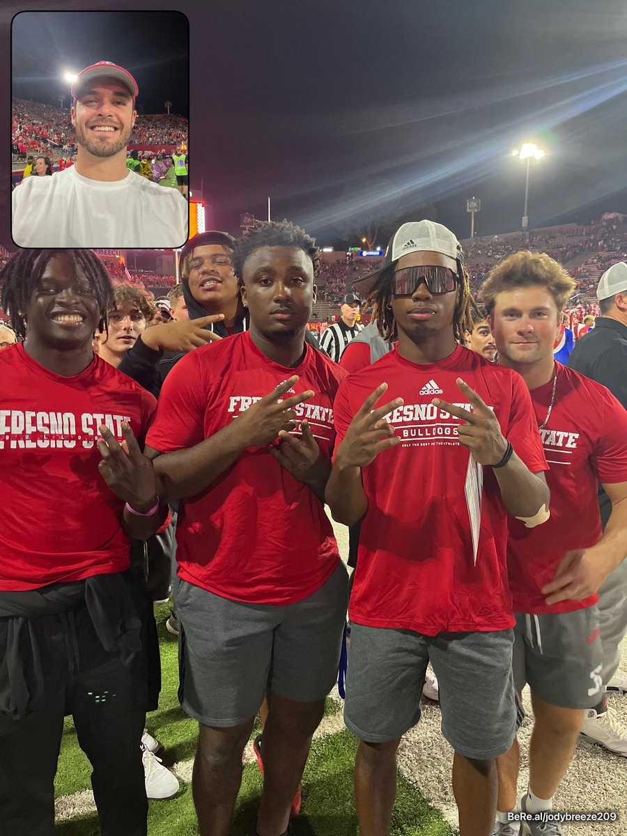 FresnoStateFB's tweet photo. ⚠️ TIME TO BEREAL⚠️

Things were very real here on Saturday🗣

#GoDogs | #ForTheV https://t.co/k0yDU6WVj4