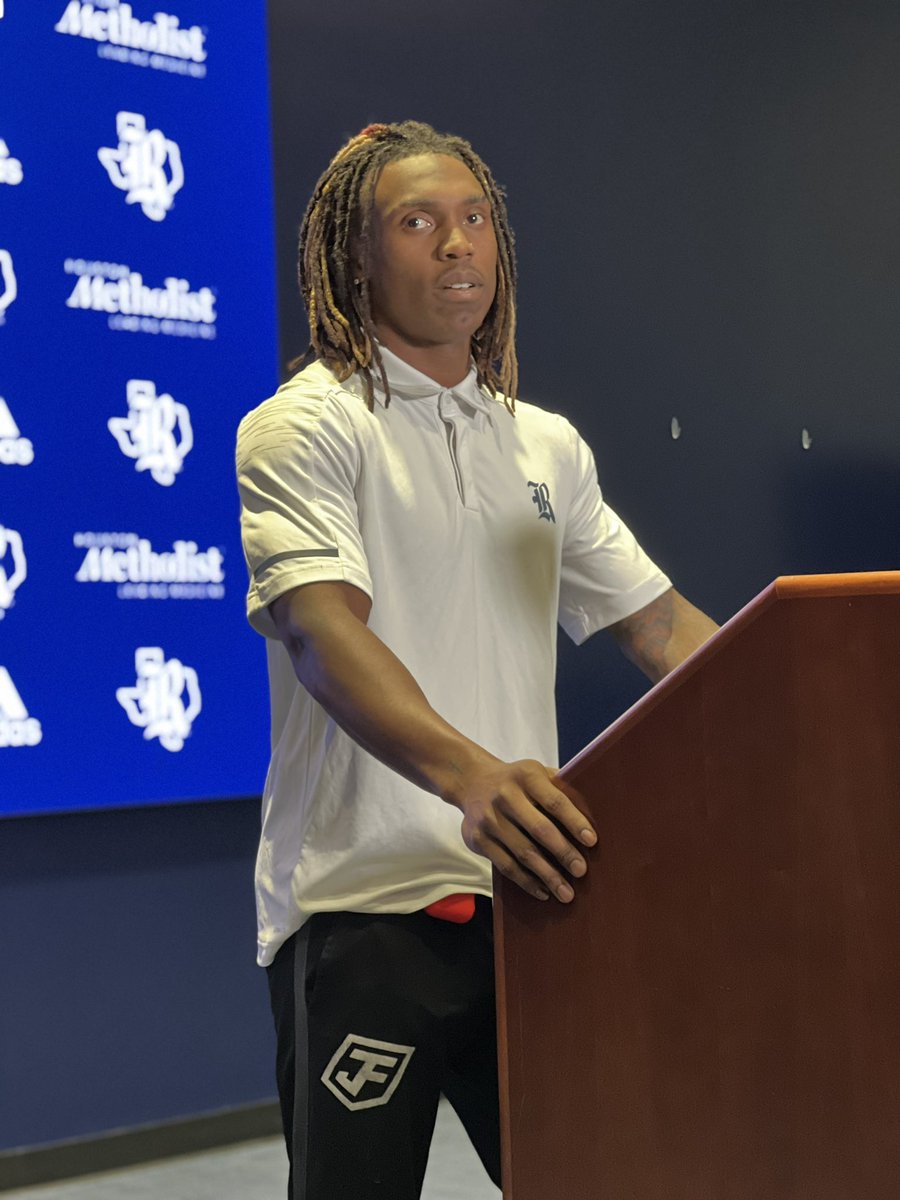 @YoungFresch21 addresses the media. Love his confidence!!!!