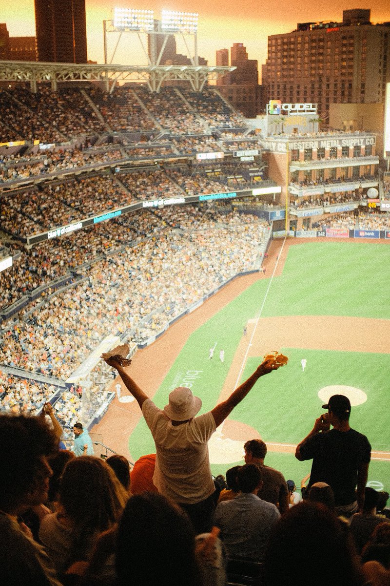 shotbyjayne's tweet photo. Good luck tonight @Padres ‼️ 
Who would’ve thought nosebleeds would have the best views 😍😍😍 
@PetcoPark @MLB https://t.co/HdySuiCtKn
