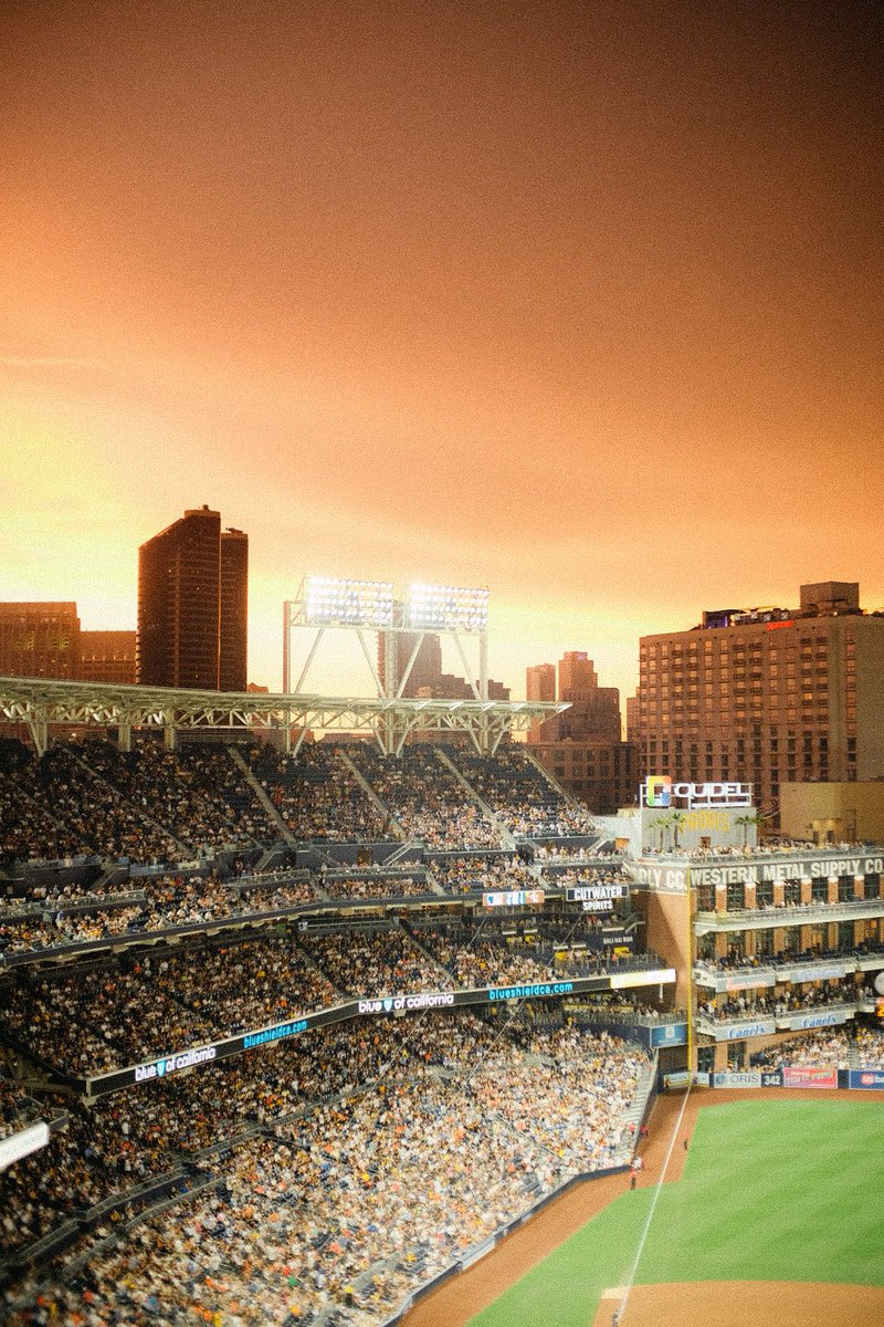 shotbyjayne's tweet photo. Good luck tonight @Padres ‼️ 
Who would’ve thought nosebleeds would have the best views 😍😍😍 
@PetcoPark @MLB https://t.co/HdySuiCtKn