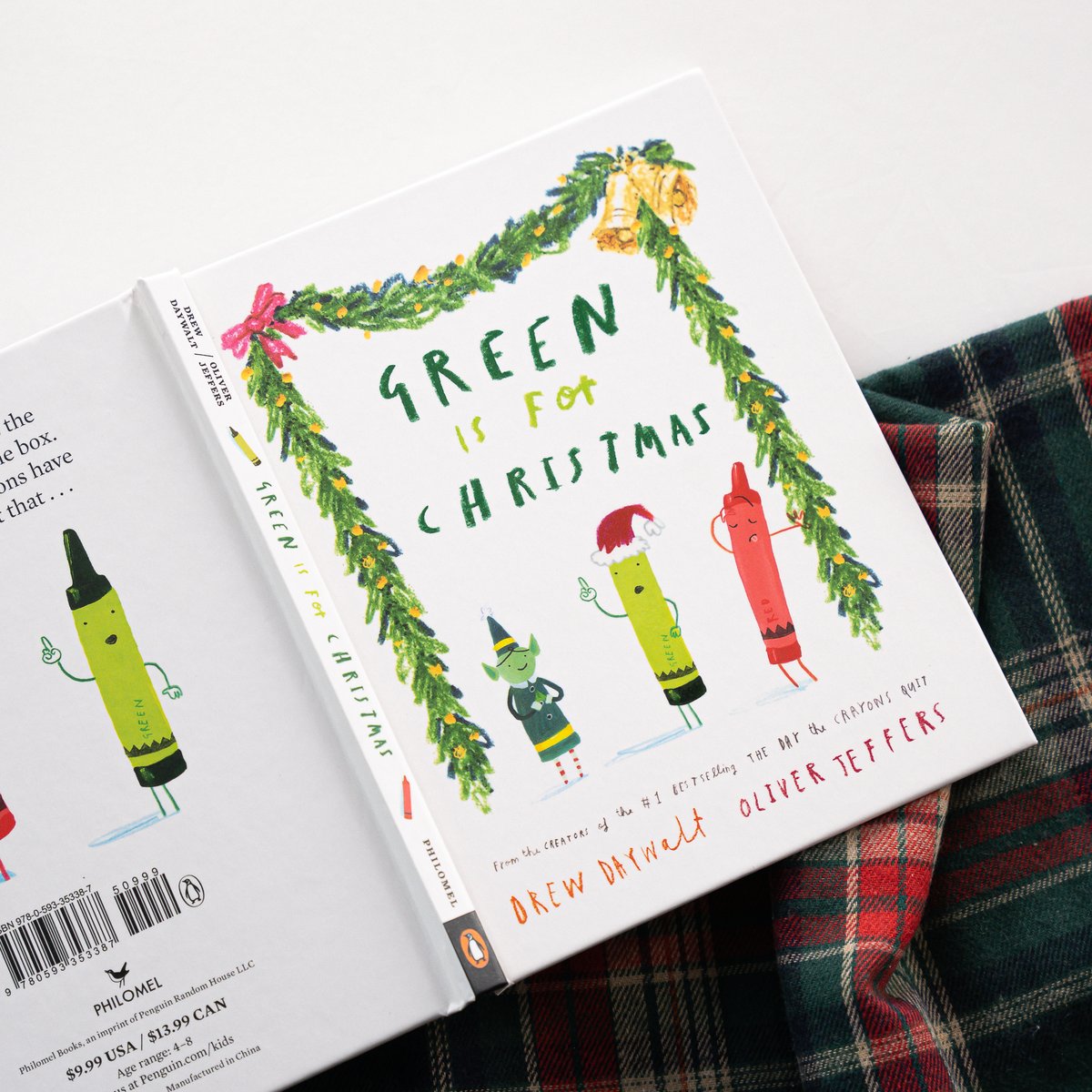 In this Christmas story starring the crayons, Green Crayon is certain that he is the only Christmas color in the box but Red, White, Silver and Tan have something to say about that… Don't miss GREEN IS FOR CHRISTMAS by Drew Daywalt and @OliverJeffers! ➡️ bit.ly/3CG04NF