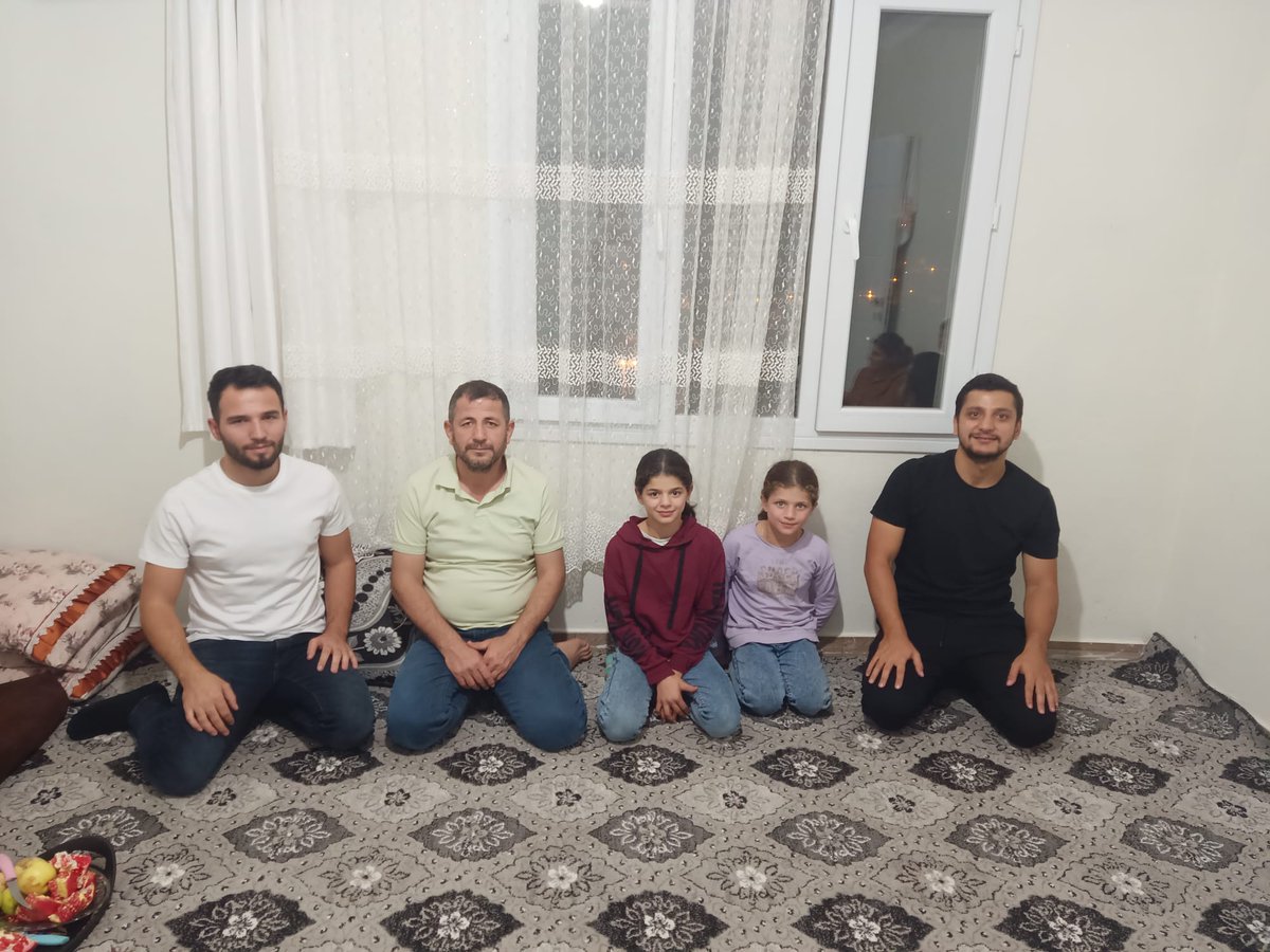UludereO's tweet photo. #ŞIRNAKSENİN 

@tcmeb
@SirnakValiligi
@valiosmanbilgin  
@mrd_dogan 
@mirzatetik78 
@uluderemem 
@sirnakmem73 
Uludere Ortabağ İmam Hatip Ortaokulu Veli Ziyaretleri https://t.co/5zjuCNw5O3
