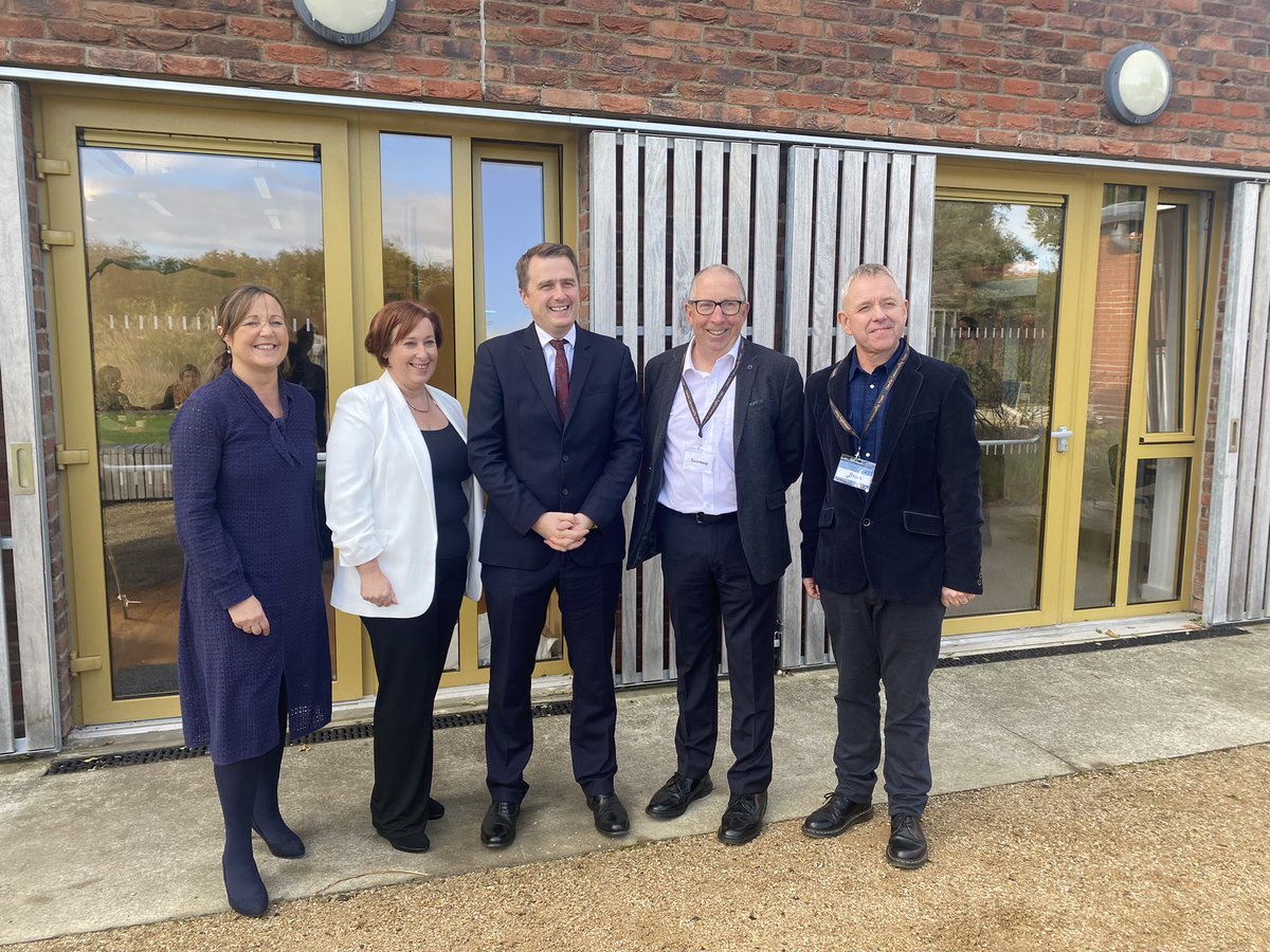 probation_irl's tweet photo. Congrats to all at @CandleTrust on the official opening of their campus redevelopment today 🥳🥳🥳 A brilliant project looking out 4 young people in Ballyfermot and beyond. Minister @JamesBrowneTD got to meet some stars of the future there today 😉@DeptJusticeIRL @CityofDublinETB https://t.co/MdC0yANx4G