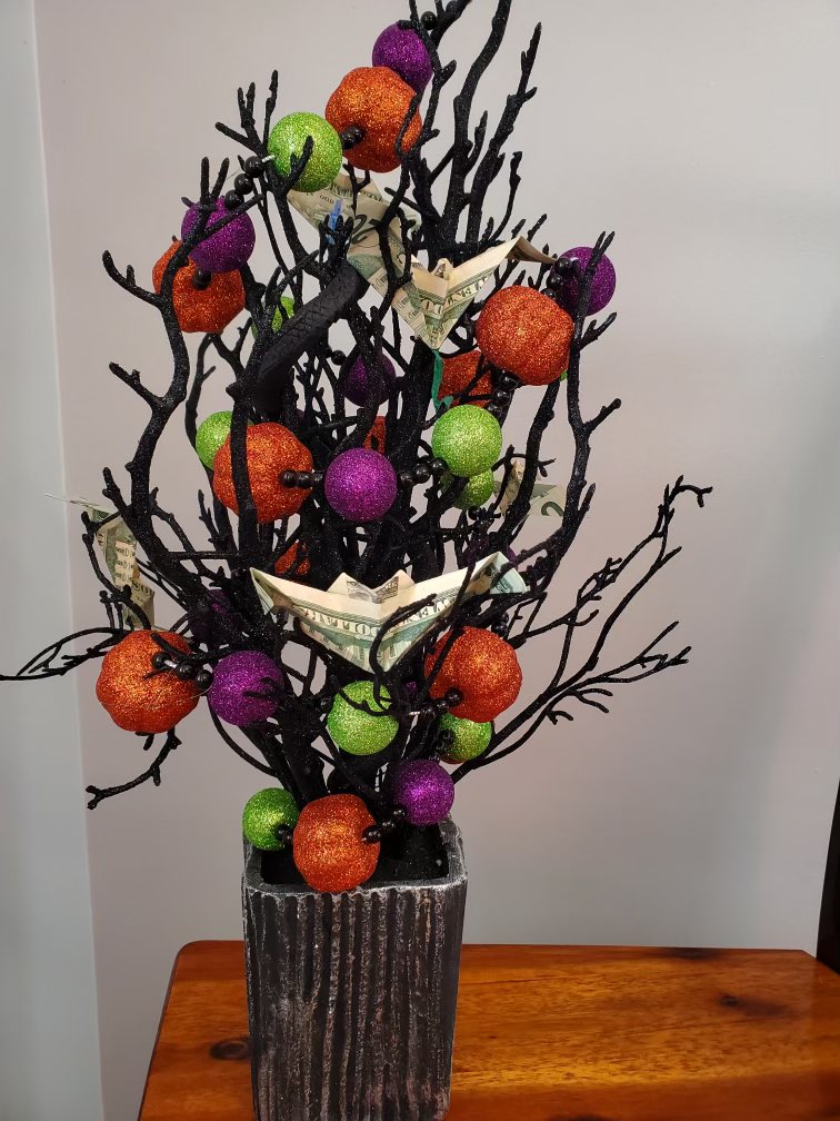 Who says money doesn’t grow on trees. Well come out to the game this Thursday for your chance and we raffle off this money tree