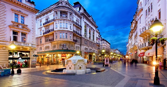 BalkanIncoming's tweet photo. The Balkans is a particularly interesting area of the world, and its ethnic diversity has contributed to unique cultural development as well as times of great struggle and conflict. 🏙️
#city #Balkan #explore 
Explore on👇
https://t.co/jA2mOYbTY7 https://t.co/y1Gp9XDyKY