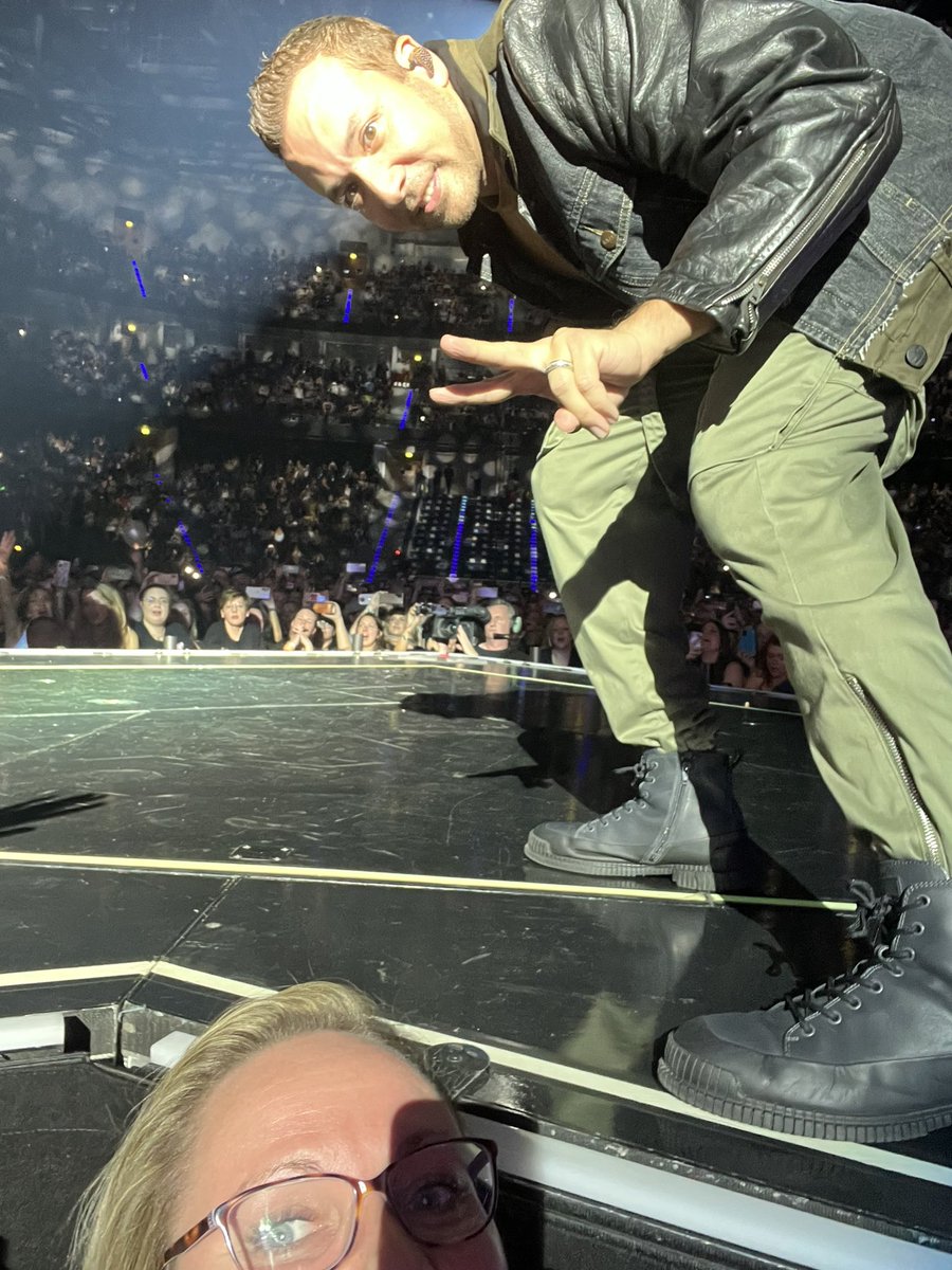 Justice3008's tweet photo. Hey @howied @backstreetboys THX for this StageSelfie in Mannheim … i appreciate it❤️ #BsbMan https://t.co/HeyaiDqtz6