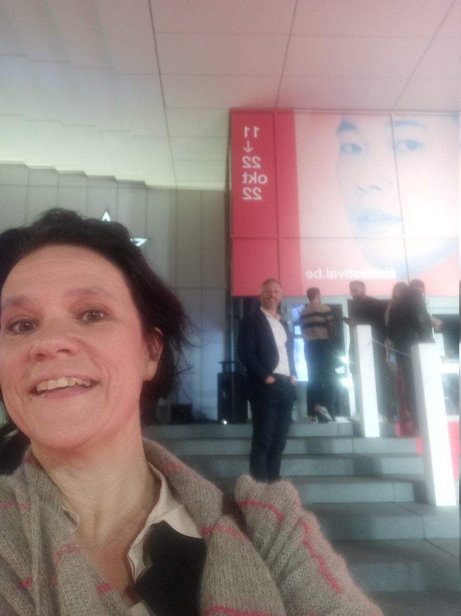 katriendep's tweet photo. No, it's not #GeorgeClooney, it's my husband 🤤 #filmfestgent #privalis #ingbelgium https://t.co/AA6yxhDT3P