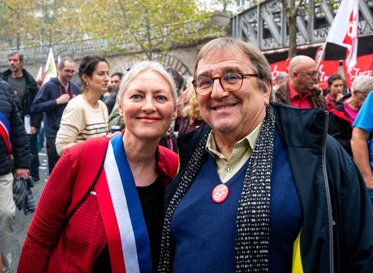 pcf_94's tweet photo. Journée de #Greve18octobre et de rassemblement avec les syndicats et toutes les forces convergentes pour l'augmentation des salaires et pour la protection du droit de grève.

Poussons le mouvement plus loin encore, les #JoursHeureux sont à portée ! https://t.co/93Vgg9bWMK