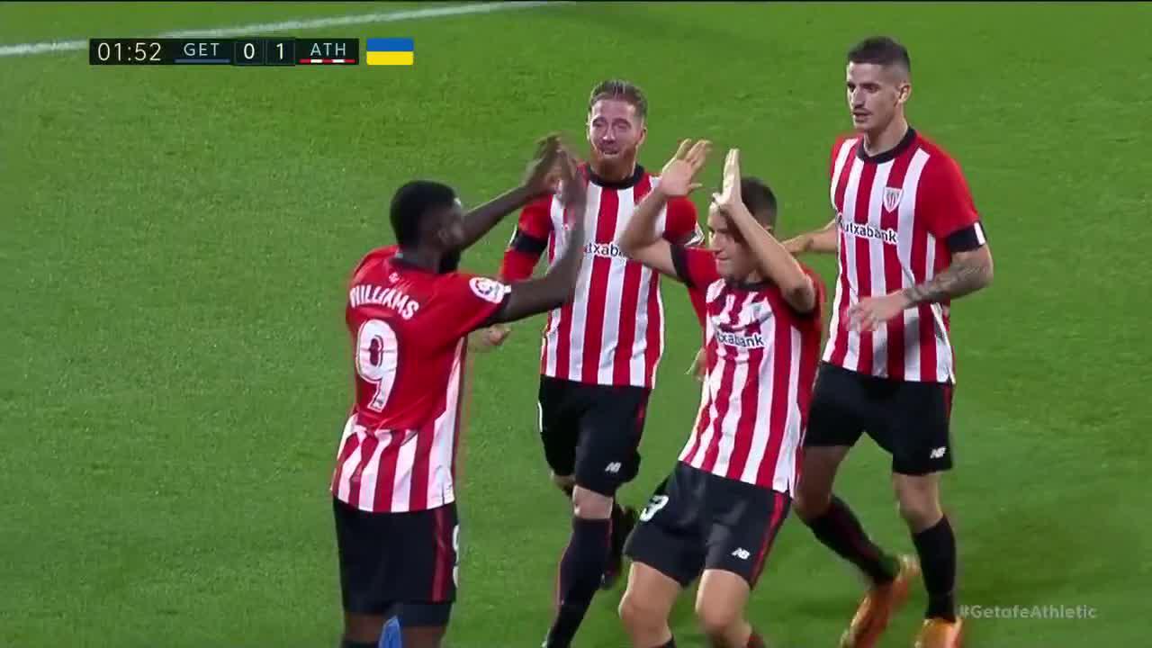 This chip assist from Ander Herrera to Inaki Williams 😱”