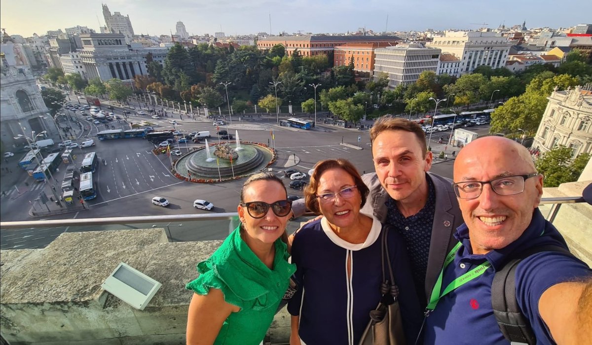 fjcastrom7's tweet photo. XXVI ENCUENTRO ALUMNI ESPAÑA. 😊💯👏

#alumniull #historiaenfermeriacanaria #ull #enfermeriacanaria #EUENSC #achpe #fjcastrom7 https://t.co/r04wp4nwgx