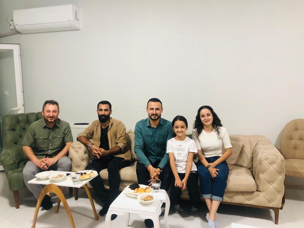 idilbilsem's tweet photo. Birlikte başaracağız…

#Bizedegelöğretmenim 
#Sırnaksenin 

@tcmeb
@SirnakValiligi 
@valiosmanbilgin 
@sirnakmem73 
@mirzatetik78 
@idilKymkmlk 
@idil_ilcemem 
@byigit78 
@idilbilsem https://t.co/v4w9RSW5yP