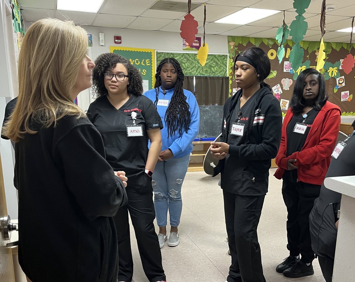 CareerTech_TPSD's tweet photo. Yay….It’s LAB DAY!! Early Childhood Education 2 students assist at the NMMC Child Care Center. Mrs Richey was super excited to see ECE completers who now work at the center! #CTEWORKS #skilledtowork #tpsd https://t.co/4skYnyu69u