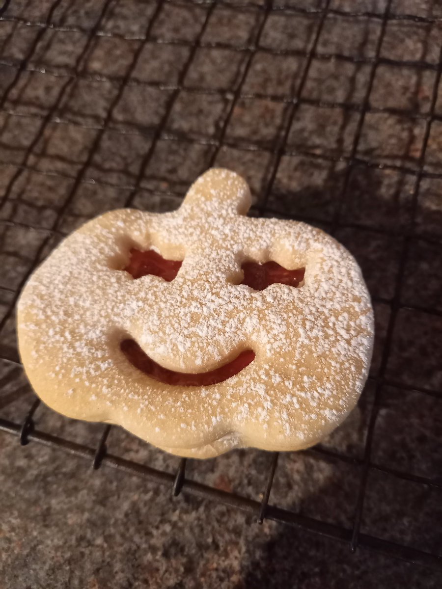 Millerband's Kitchen tweet media