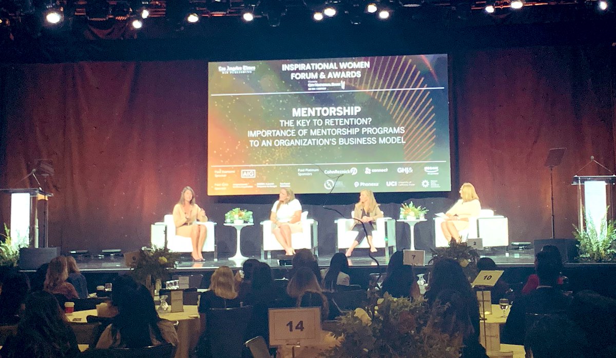 techie_jenn's tweet photo. What a pleasure to be at the @latimes Inspirational Women Forum &amp; Awards event! #Mentorship #Leadership #InspirationalWomen https://t.co/gnFDhLokXZ