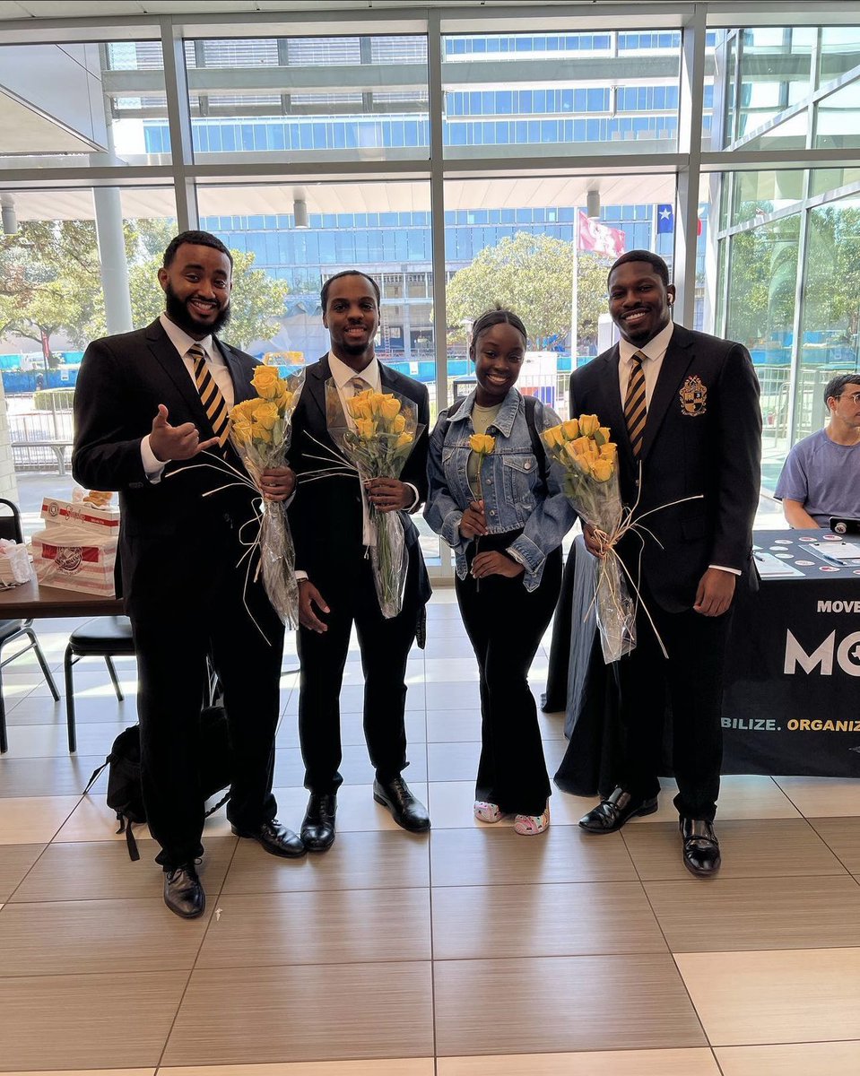 UHALPHAS's tweet image. We’d like to thank everyone who supported our Alpha Week events, and we hope all of you had a great time. 🔥🤙🏾

We’ll be back at it…
Oct. 28th Redcoming VI 🎃👻

#HMAlphaWeek