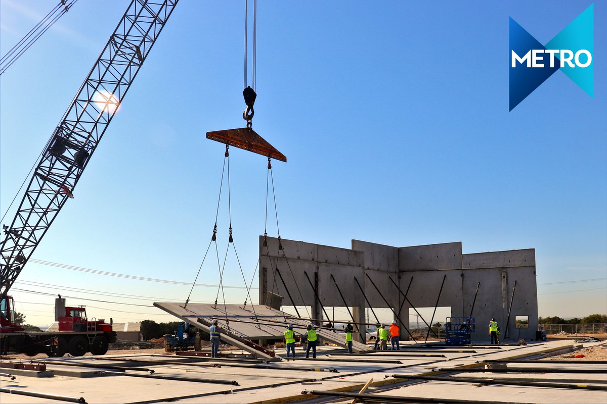 MetroBuilt's tweet photo. Tilt-wall consistency on display. Our projects stand up to the test, they provide immediate and lasting value to our clients. #BuildingSomethingBetter #METROBuilt #TiltWall #TXConstruction #Consistency https://t.co/Mxy29dPnOt