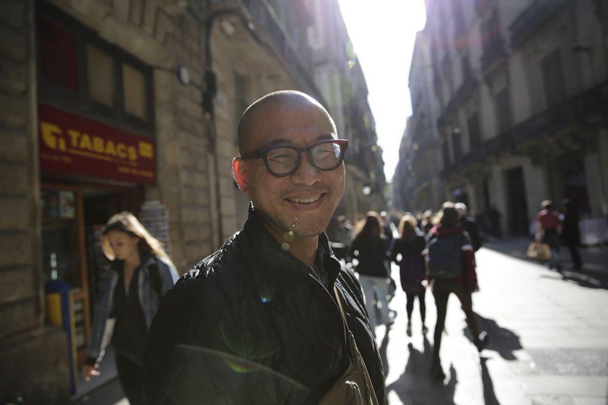 The funeral was held in Korea, and countless hearts gathered as we mourned and endured these difficult times together. This funeral was made more meaningful by the presence of many funeral wreaths and mourners.