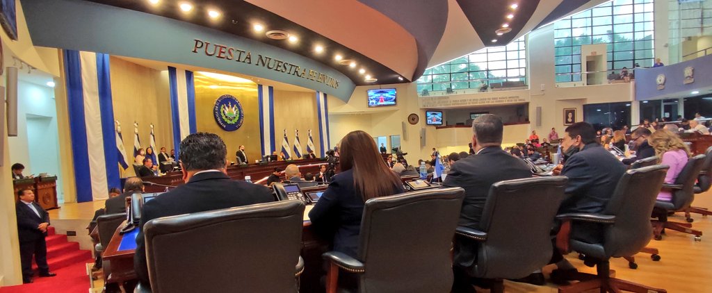ARENAfraccion's tweet photo. Inicia la Sesión Plenaria Ordinaria N°78 https://t.co/MfepNJFUCJ