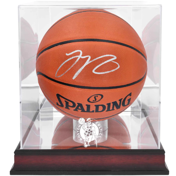 CelticsForum0's tweet photo. #GameDayGiveaway! Signed JAYSON TATUM basketball w/ Mahogany Team Logo Display Case from #NBA store. Comes with Autograph verification. 

To enter: Like/RT &amp; Reply why you're a @jaytatum0 fan! Will be giving away plenty more official merch to my followers soon! https://t.co/hg30eUU7Ov