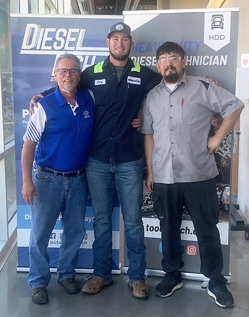 utahdieseltech's tweet photo. Congratulations to Cobey for completing the Heavy Duty Diesel Tech program at Tooele Technical College AND obtaining a technician position at Kamatsu!
#tooeletech #dieseltech #techedworks #careerpathways #careertechnicaleducation #utahdieseltechpathways https://t.co/HAiw3f0G68