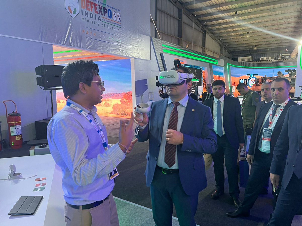 invoxel's tweet image. Showcase @invoxel immersive technologies experience to Minister of #Defence Suren Papikyan 
at @ArmeniaMODTeam India pavilion #DefExpo20  #Gandhinagar along with his Delegation. #AR #VR #XR