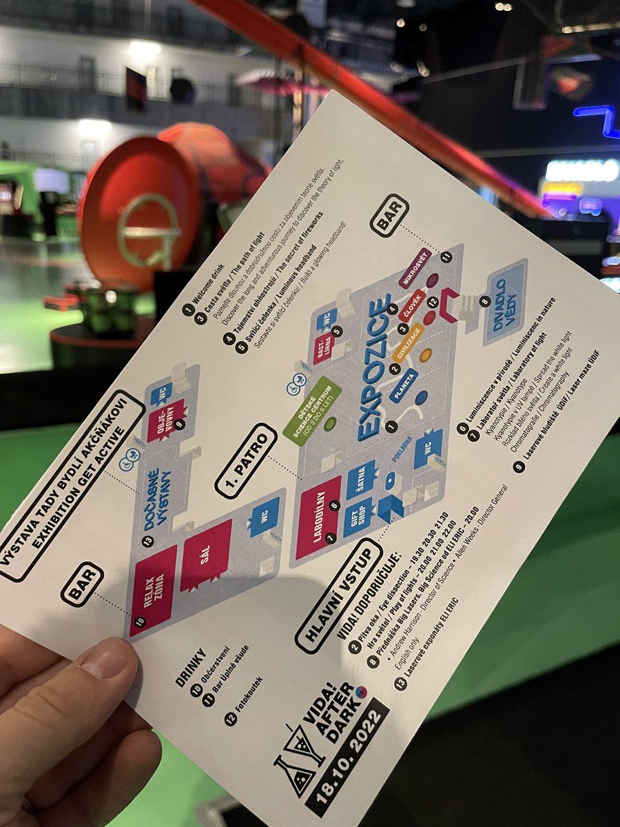 JM_microblog's tweet photo. Brno prostě vědou tento týden žije na plné obratky!:)
#citizenprogram na @icri2022 od @HvezdarnaBrno, #vidasciencecenter a #scienceparty, pak @FokusVM na @CEITEC_Brno a hlavně 450 špičkových vědců z celého světa!
#brnoregion rocks! welcome to #czech capital of science! https://t.co/g6QWM30Kcm