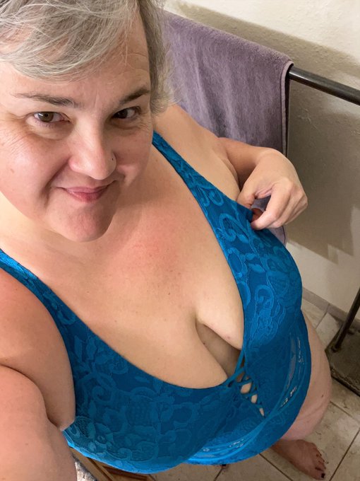 Hi. In Daisy. Have you seen my videos? https://t.co/sLNYw50DvX<a href="/tag/sexy"class="tags"><span>#sexy</span></a><a href="/tag/bbw"class="tags"><span>#bbw</span></a><a href="/tag/fatpussy"class="tags"><span>#fatpussy</span></a><a href="/tag/bbwslut"class="tags"><span>#bbwslut</span></a><a href="/tag/bbwmature"class="tags"><span>#bbwmature</span></a>