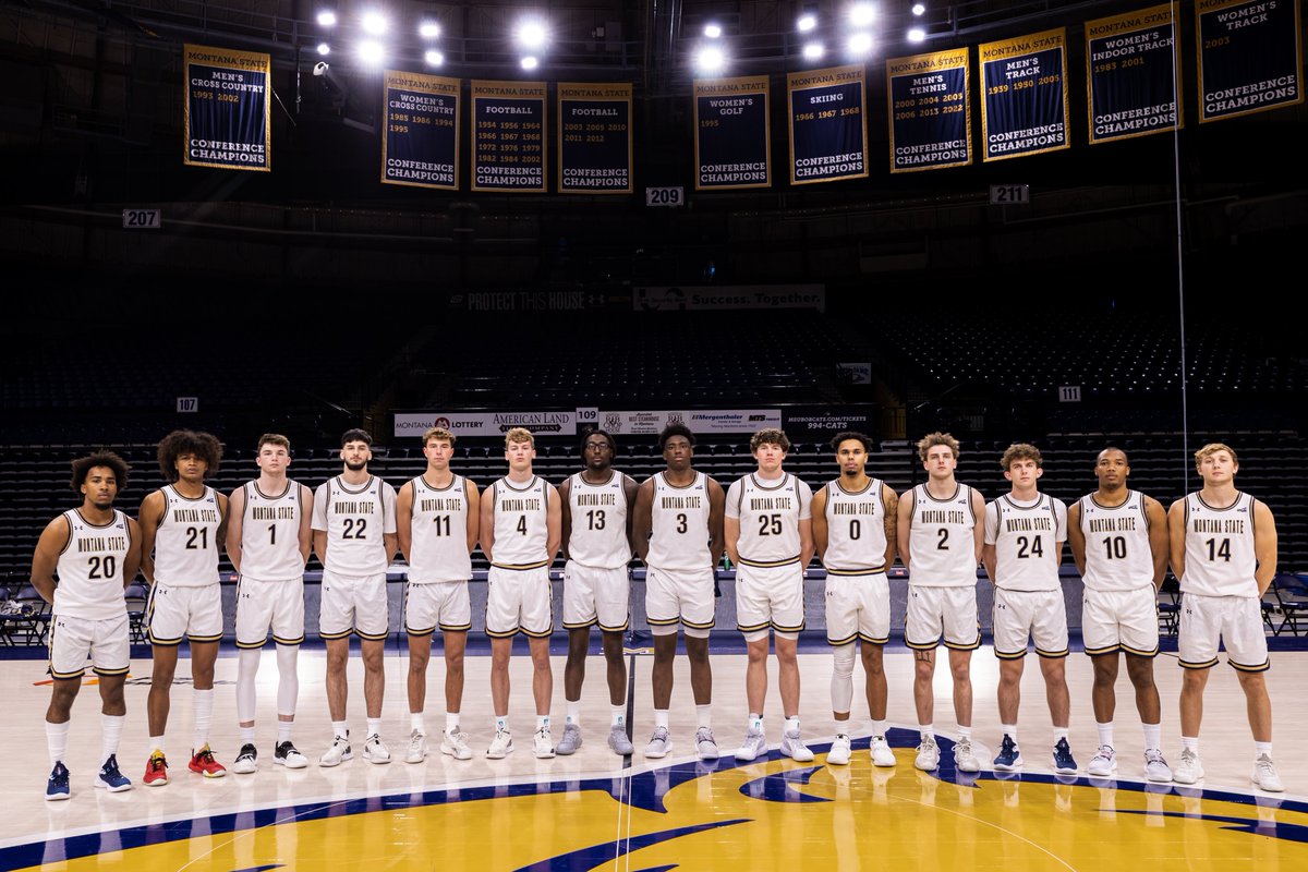 MSUBobcatsMBB's tweet photo. 𝙏𝙝𝙚 𝙨𝙦𝙪𝙖𝙙.

#GoCatsGo | #UBUNTU https://t.co/9WNYmUdKGm