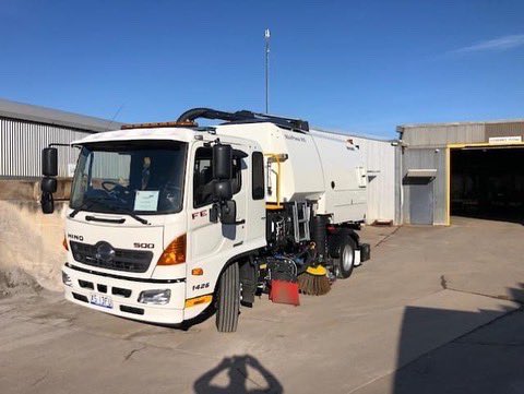 Congratulations to our long-term customers <a href="/HoldfastBay/">City of Holdfast Bay</a> Council on the delivery of the Bucher Municipal V65T Hino FE.
#BucherMunicipal #BucherMunicipalAustralia #DrivenByBetter #environmental #thankyou #team