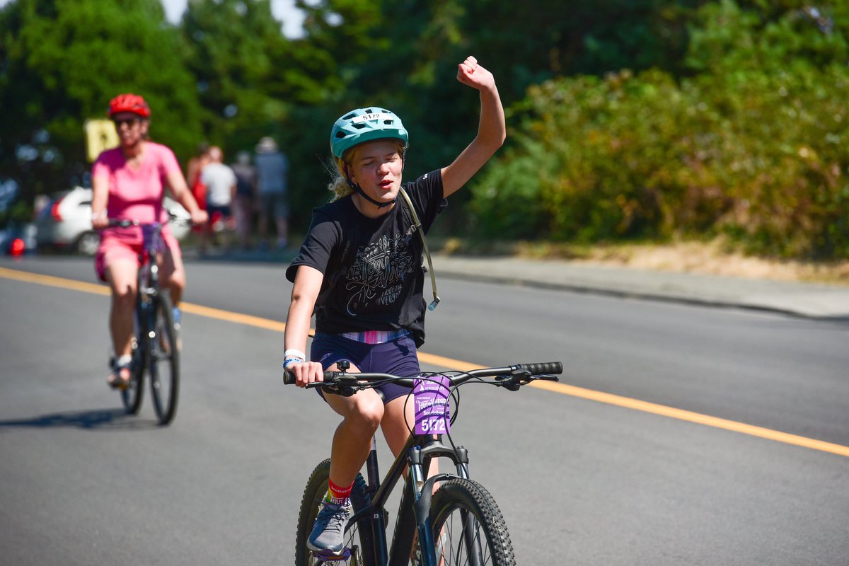 POV: you can FINALLY see the finish line! 🎉🚲 Congrats to all of our riders #tourdevictoria #ridevictoria #yyjevents