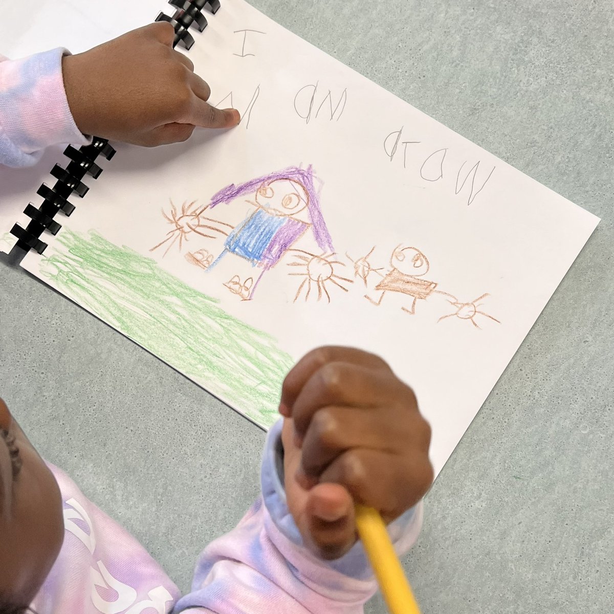 MrsDellimutiWCS's tweet photo. Journal time in kindergarten was always my favorite part of the day! I’m happy to say, it still is! 9 weeks into K and these kiddos are doing great things! They make me so happy! #hardworkers #agefive #journalwriting #kindergarten #theJWCS https://t.co/OdE25msbU5