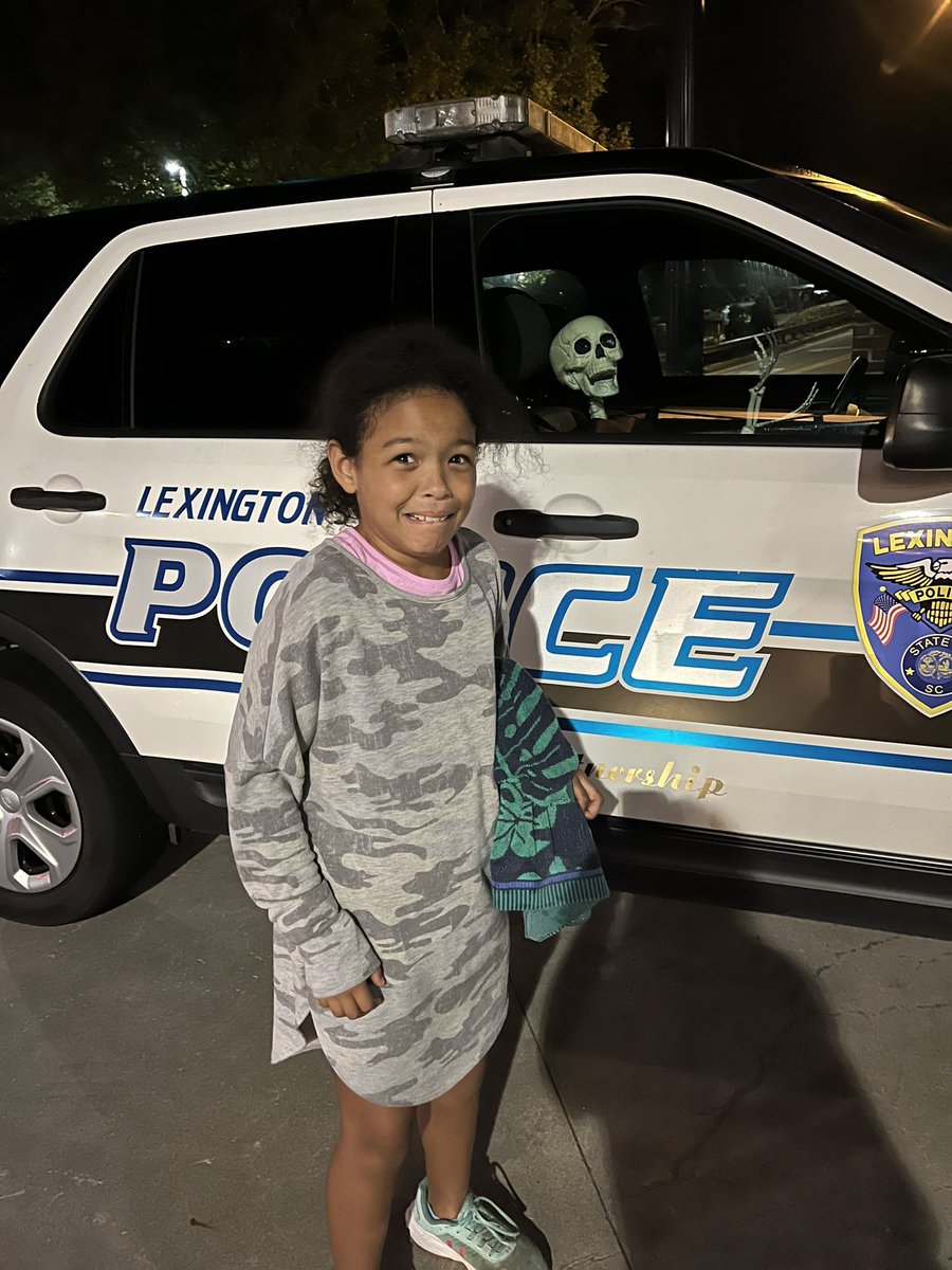Thanks <a href="/LexingtonPD/">Lexington Police(SC)</a> for this! Got the right @ this time I hope 🤣