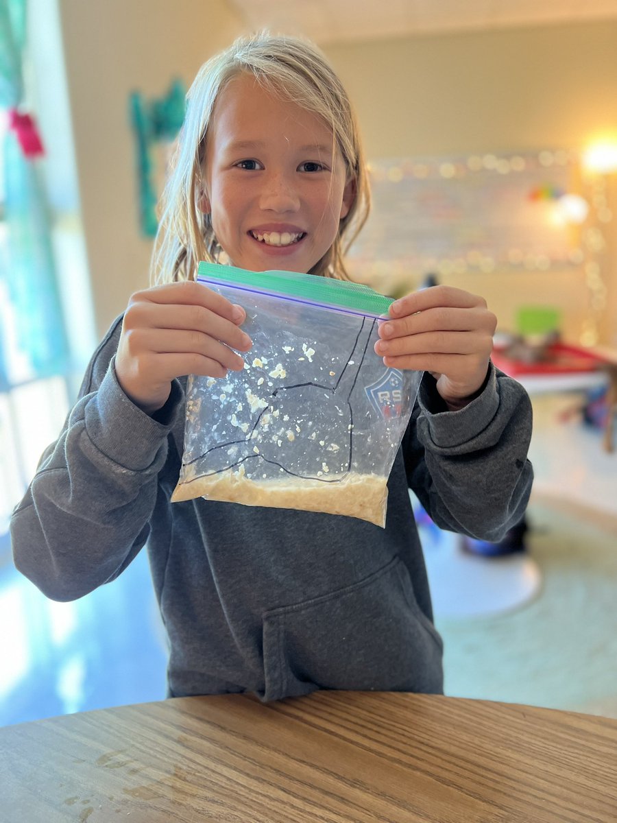 MrsCBBates's tweet photo. Digestion exploration stations! To introduce the digestive system, students made chyme-in-a-bag, listened to the rumbling sounds in their large intestine, and modeled muscle movement of the esophagus. @andylallison https://t.co/RXWN0VgvVU