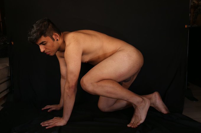2 pic. Todos mis fotos hots nuevas por aquí :) https://t.co/5fRuqCqaVC https://t.co/oOvKdDmvMb