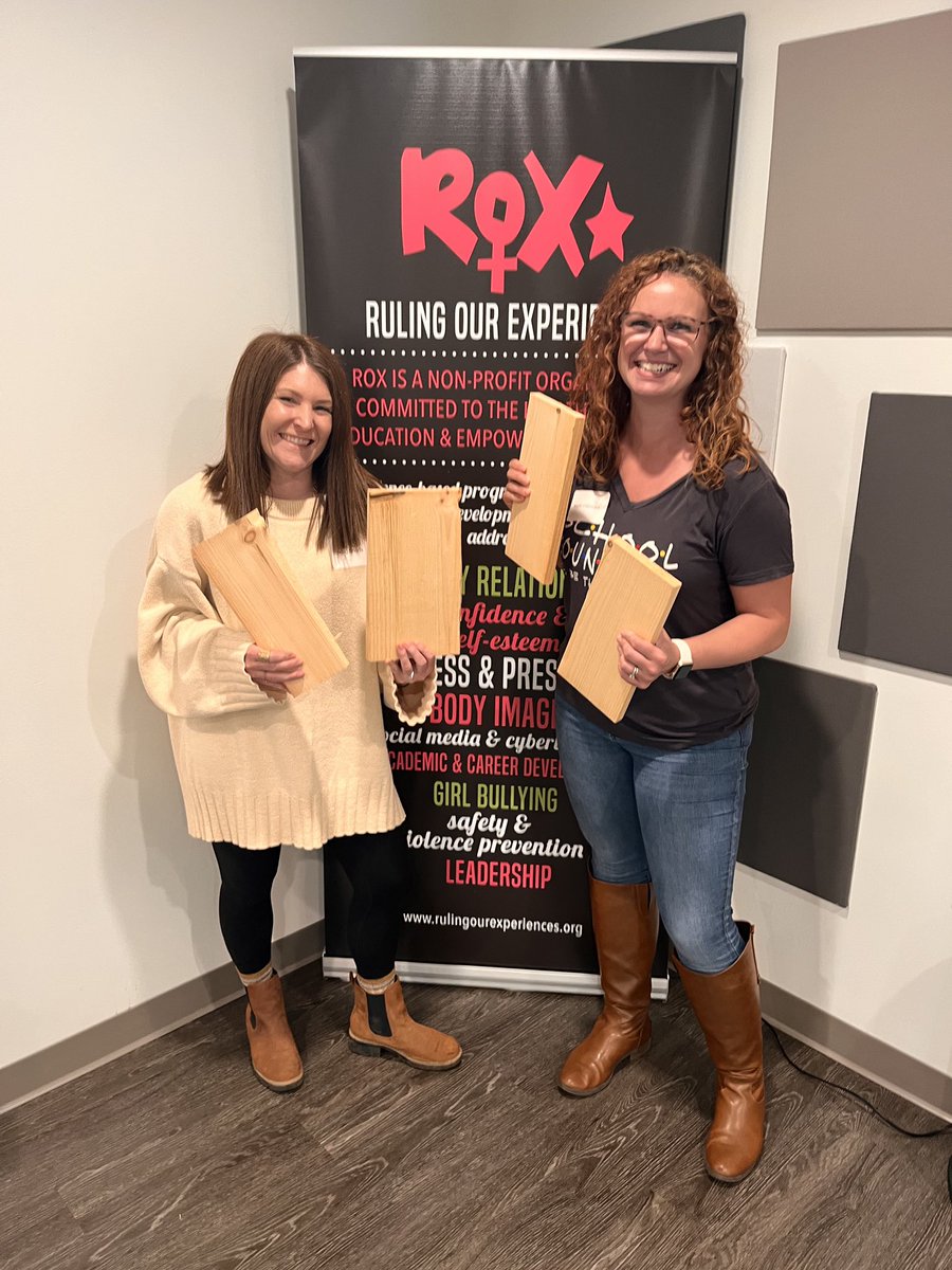 ROX is coming to SMFHS! Heading into day 3 of training tomorrow! Today we learned self-defense and broke those boards! <a href="/BeingAGirlROX/">Ruling Our eXperiences, Inc. (ROX)</a> #empoweredgirlsempowerothers @dr_jhartmann <a href="/StowAPMurray/">Amanda Murray</a>