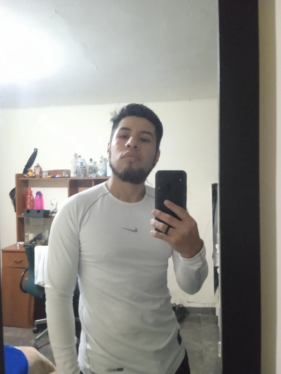 jacobsix69's tweet photo. #night https://t.co/BKqHhwU49W