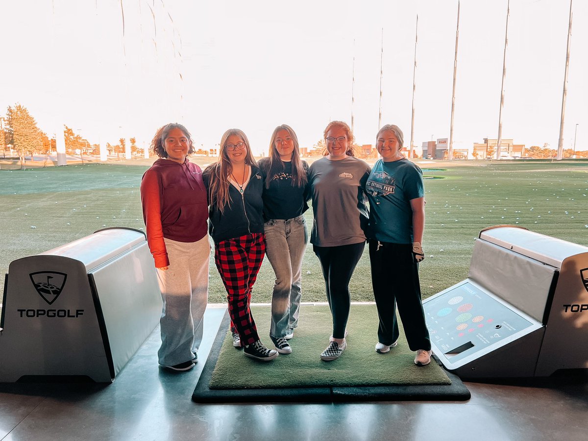 Bellevue East Girls Golf tweet media